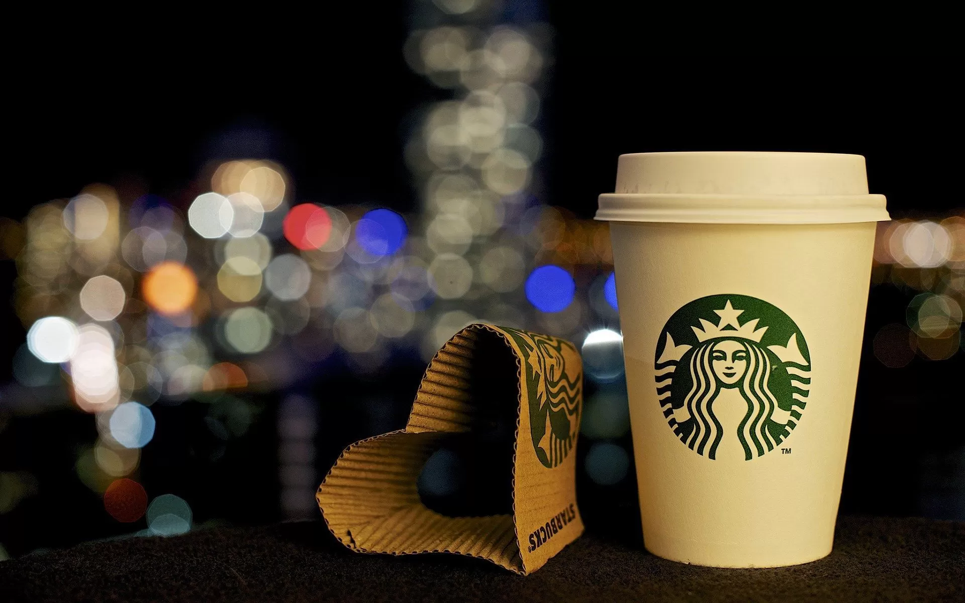 Как Starbucks построила успешный кофейный бизнес Фото Как Starbucks построила успешный кофейный бизнес Фото